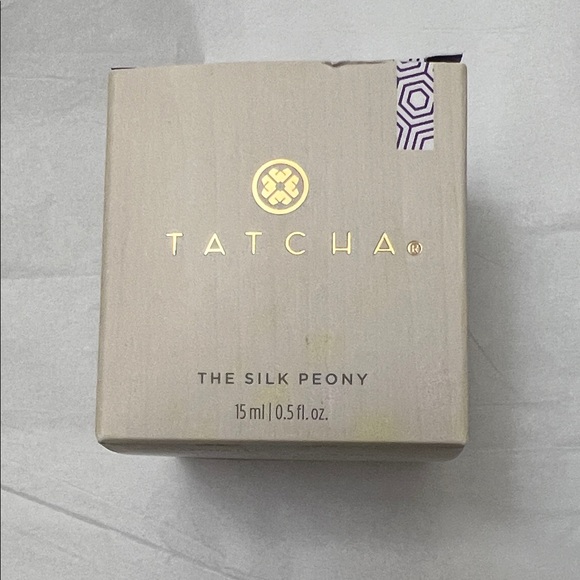 Tatcha Silk Peony Eye Cream in White and Gold - Picture 2 of 6
